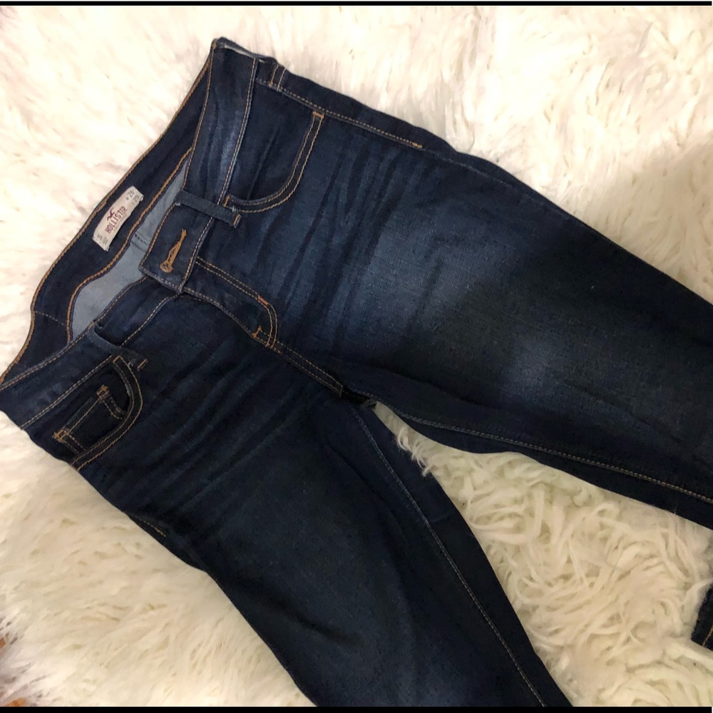 Dark wash Hollister jeans